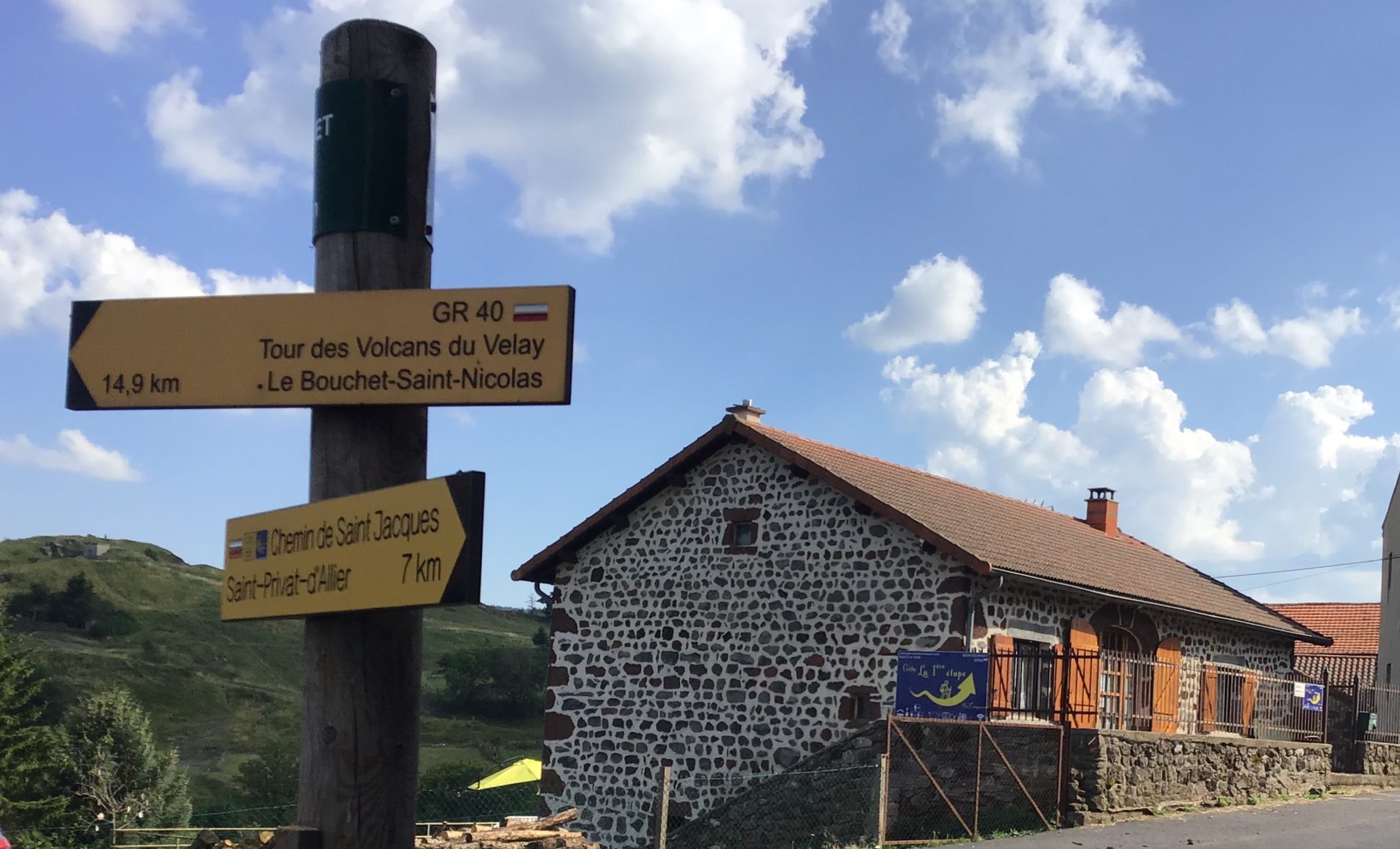 à 17 km du Puy